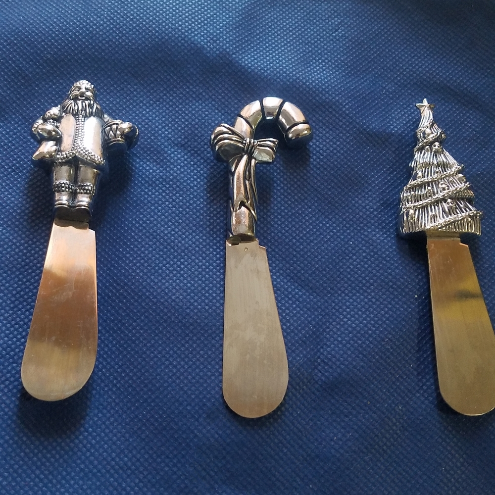 Vintage Christmas Cheese/Butter Knives